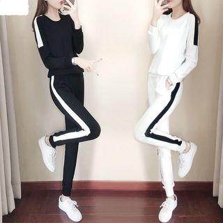 Set: Long-sleeve Contrast Trim T-shirt + Harem Pants