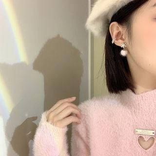 Snowflake Pom Pom Earring / Faux Pearl Ear Cuff