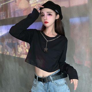 Long-sleeve Chain Accent Plain Cropped Top