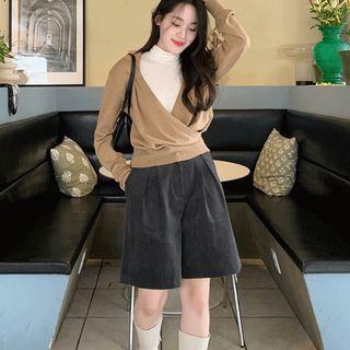 Corduroy Bermuda Pants