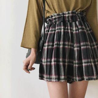 Band-waist Crinkled Check Shorts