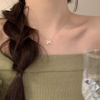 Bow Shell Pendant Alloy Necklace 1pc - Gold - One Size