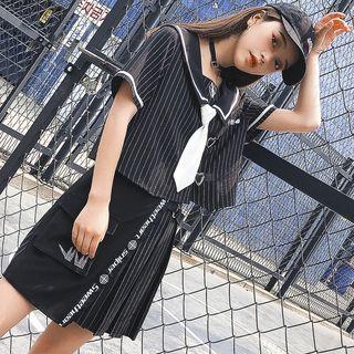 Short-sleeve Striped Heart Buckled Top / Asymmetric A-line Mini Skirt