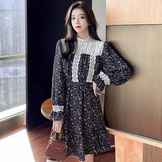 Long-sleeve Lace Panel Floral Print A-line Dress