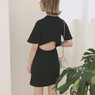 Short-sleeve Cut-out Back T-shirt Dress Black - One Size