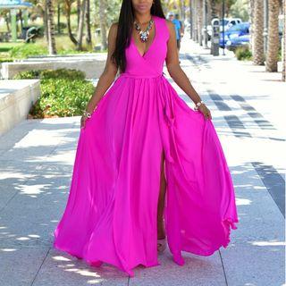 Sleeveless V-neck Slit-side Maxi Dress