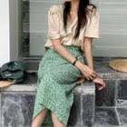 Puff-sleeve V-neck Blouse / Floral Print A-line Midi Skirt