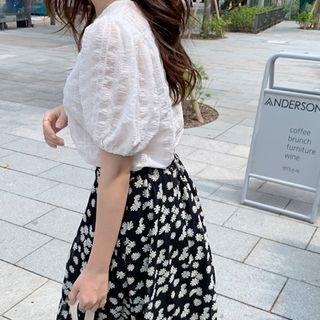 Puff-sleeve Checked Crinkled Top