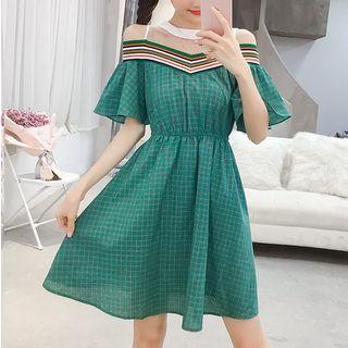 Short-sleeve Mesh Yoke Plaid A-line Dress