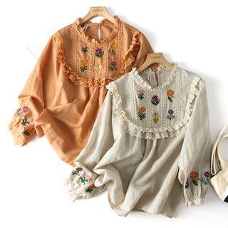 Lace Trim Flower Embroidered Blouse