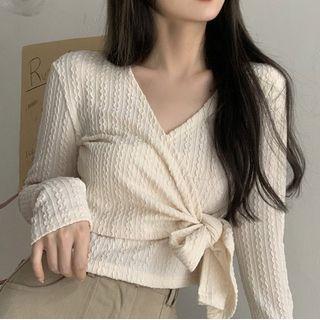 V-neck Tie-strap T-shirt