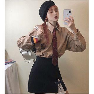 High Waist A-line Skirt / Applique Shirt