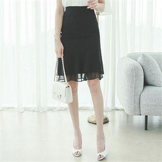 Chiffon-hem Ruffled Skirt
