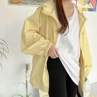 Hooded Raglan-sleeve Pastel-color Windbreaker