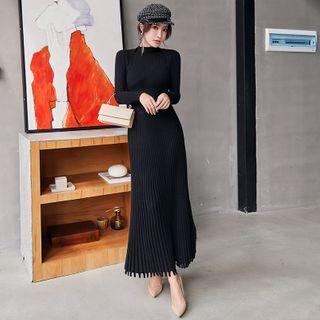 Rib Knit Long-sleeve Maxi Dress