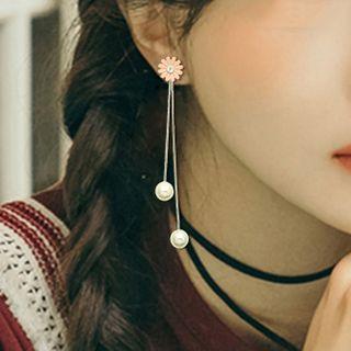 Floral Pearl Drop Earring