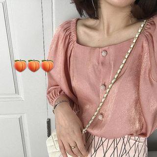 Puff-sleeve Stain Buttoned Top