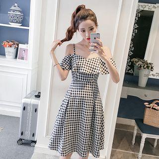 Checked Off-shoulder Short-sleeve A-line Dress
