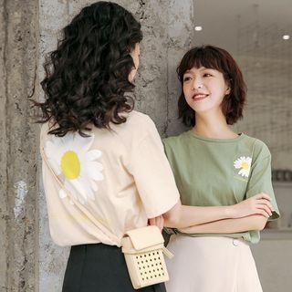 Short-sleeve Daisy Print T-shirt