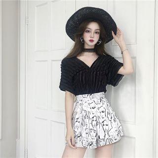 Set: Ruffled Top + Printed Shorts