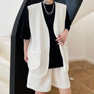 Set: Open-front Vest + Wide-leg Shorts
