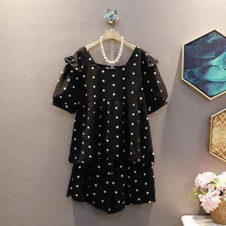 Set : Short-sleeve Polka Dot T-shirt + Shorts