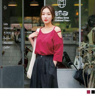 3/4 Sleeve One Shoulder Cutout Top