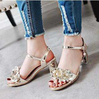 Chunky Heel Beaded Flower Metallic Sandals