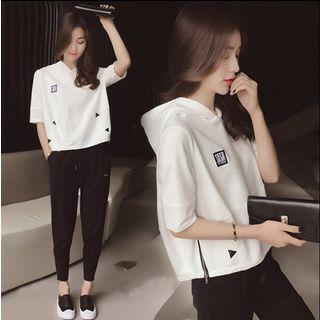 Set: Hood Short-sleeve T-shirt + Crop Harem Pants