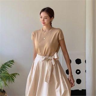 Cap-sleeve Colored Knit Top