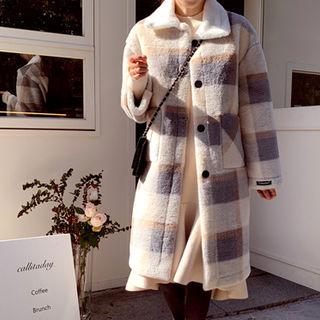 Pocket-detail Checked Faux-fur Coat