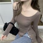 Long-sleeve Slit-hem Fitted T-shirt
