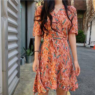 Leaf Print Short-sleeve Mini A-line Dress