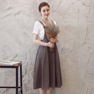 Set: Short-sleeve T-shirt + Pinafore