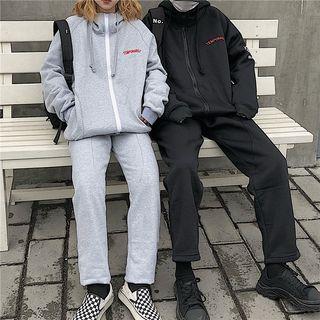 Embroidered Zip Hooded Jacket / Plain Sweatpants