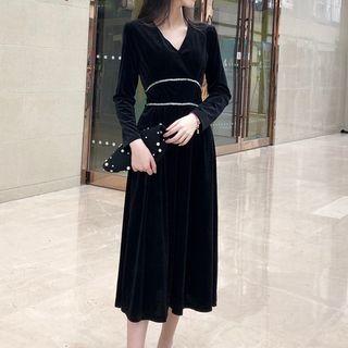 Long-sleeve V-neck Velvet Midi A-line Dress