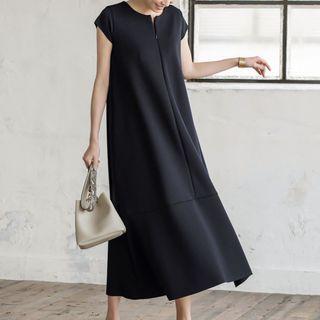 Short-sleeve Round-neck Plain Zip Dress