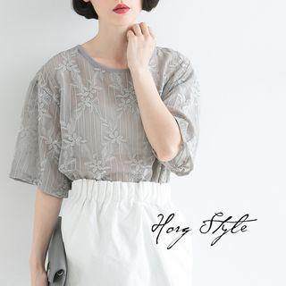 Flower Embroidered Elbow Sleeve T-shirt