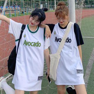 Short-sleeve T-shirt / Avocado Embroidered Tank Top