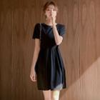 Short-sleeve Ribbon-back A-line Dress
