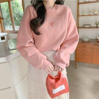 Drop-shoulder Heart Embroidered Sweatshirt