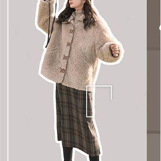 Set: Fleece Plain Jacket + Check Skirt