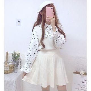 Mock Two-piece Tie-neck Heart Print Blouse