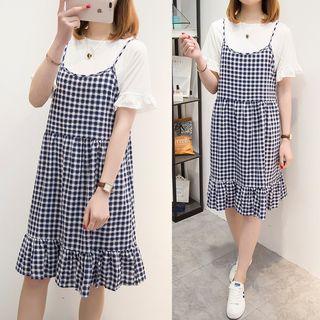 Set: Short-sleeve T-shirt + Check Strappy Dress
