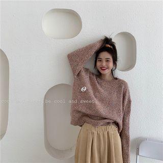 Round Neck Sweater / Corduroy Straight-cut Pants