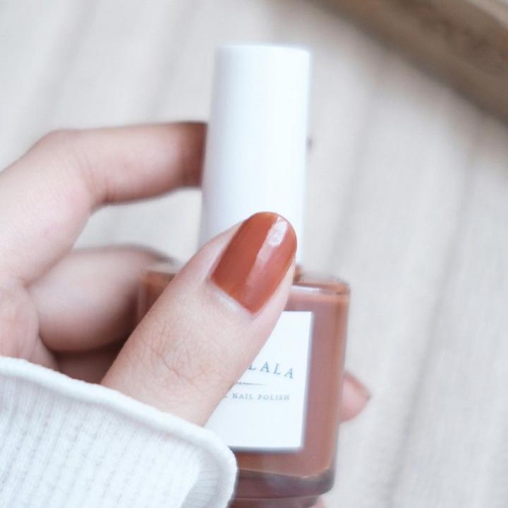 Aqua Lala - Maple Leaf Nail Polish 15ml