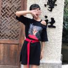 Cutout Shoulder Printed Elbow-sleeve T-shirt Dress With Belt
