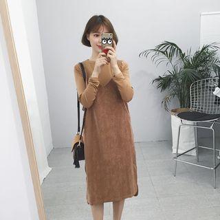 Set: Long-sleeve Plain T-shirt + Jumper Dress