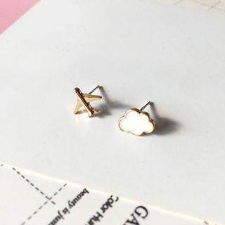 Non-matching Cloud & Plane Ear Stud 1 Pair - Gold - One Size