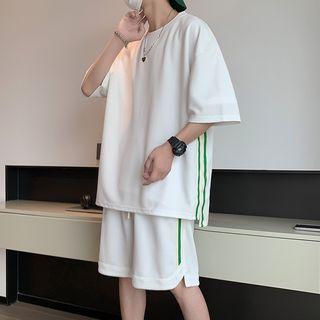 Set: Short-sleeve Stripe Trim T-shirt + Shorts
